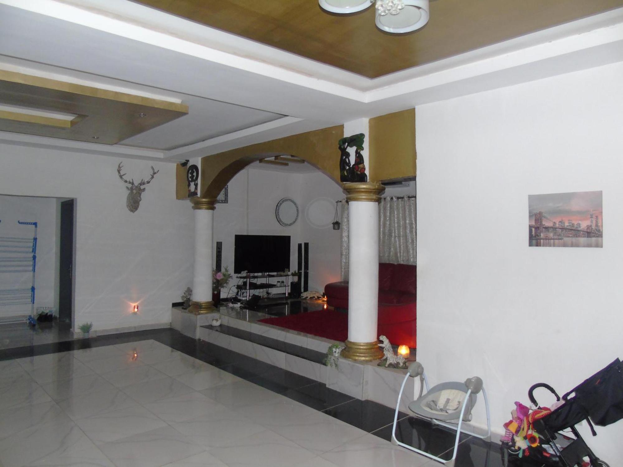 Welcome To Our Lovely 3-Bed Apartment In Abidjan Cocody Ngoại thất bức ảnh