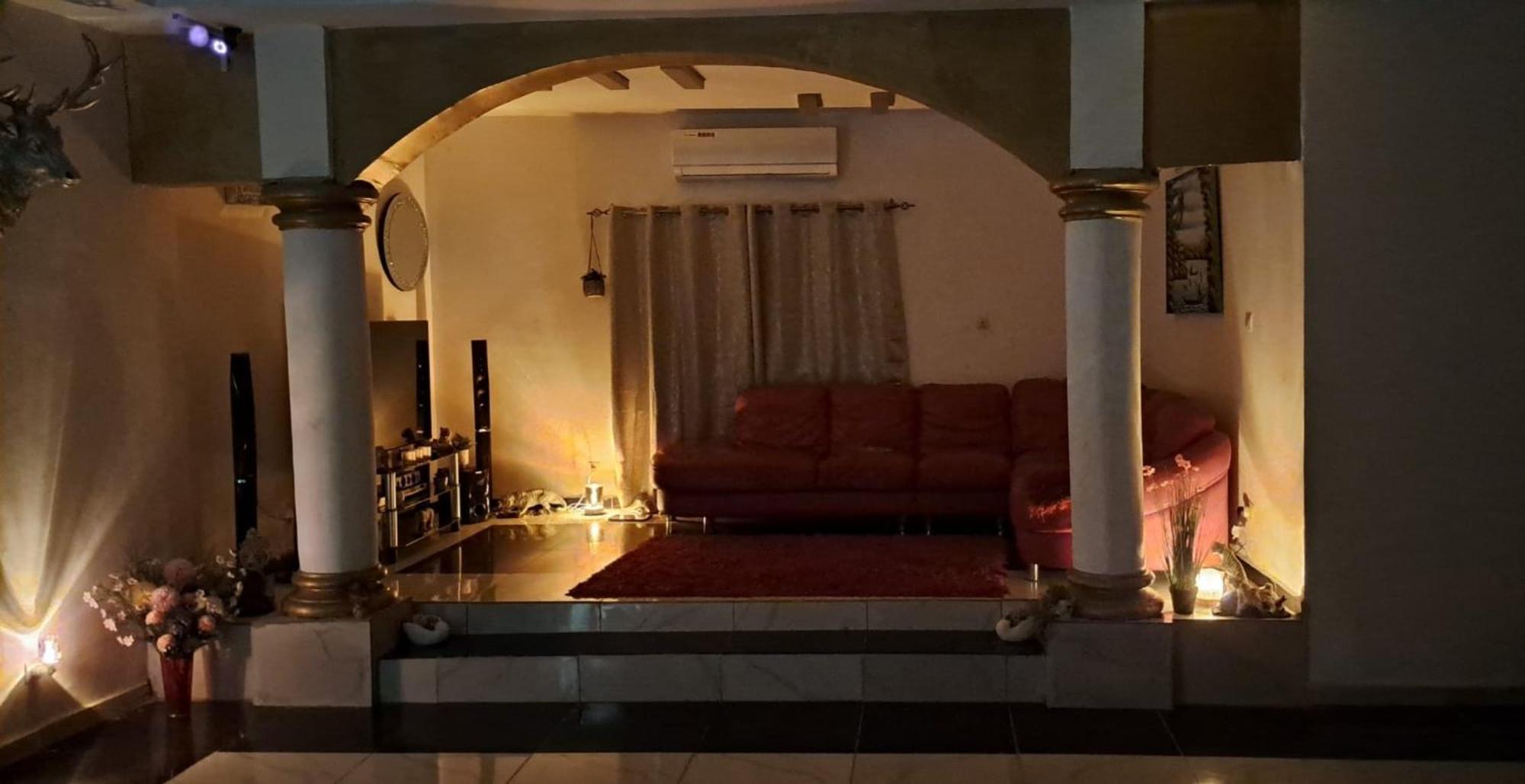 Welcome To Our Lovely 3-Bed Apartment In Abidjan Cocody Ngoại thất bức ảnh