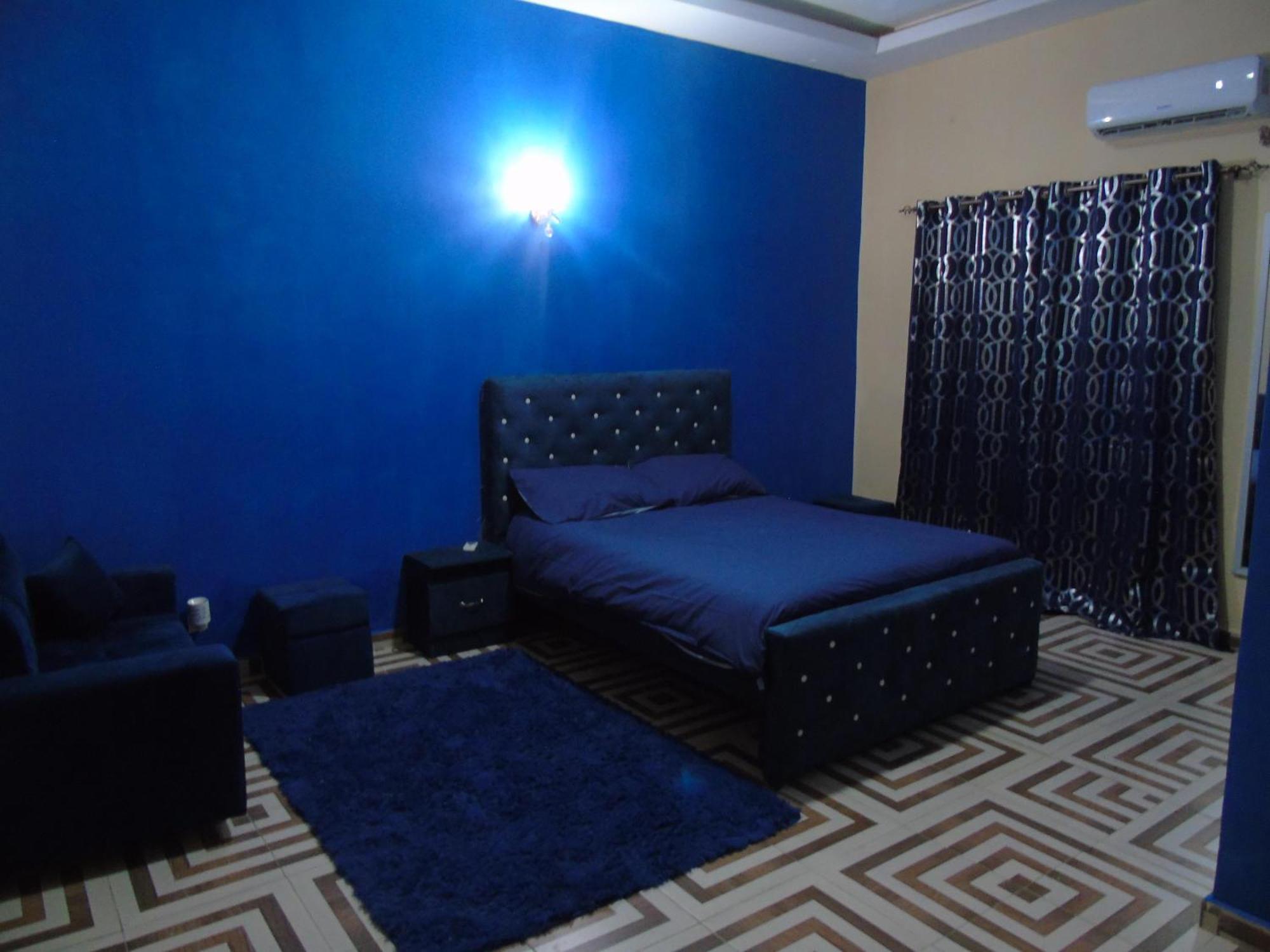 Welcome To Our Lovely 3-Bed Apartment In Abidjan Cocody Ngoại thất bức ảnh